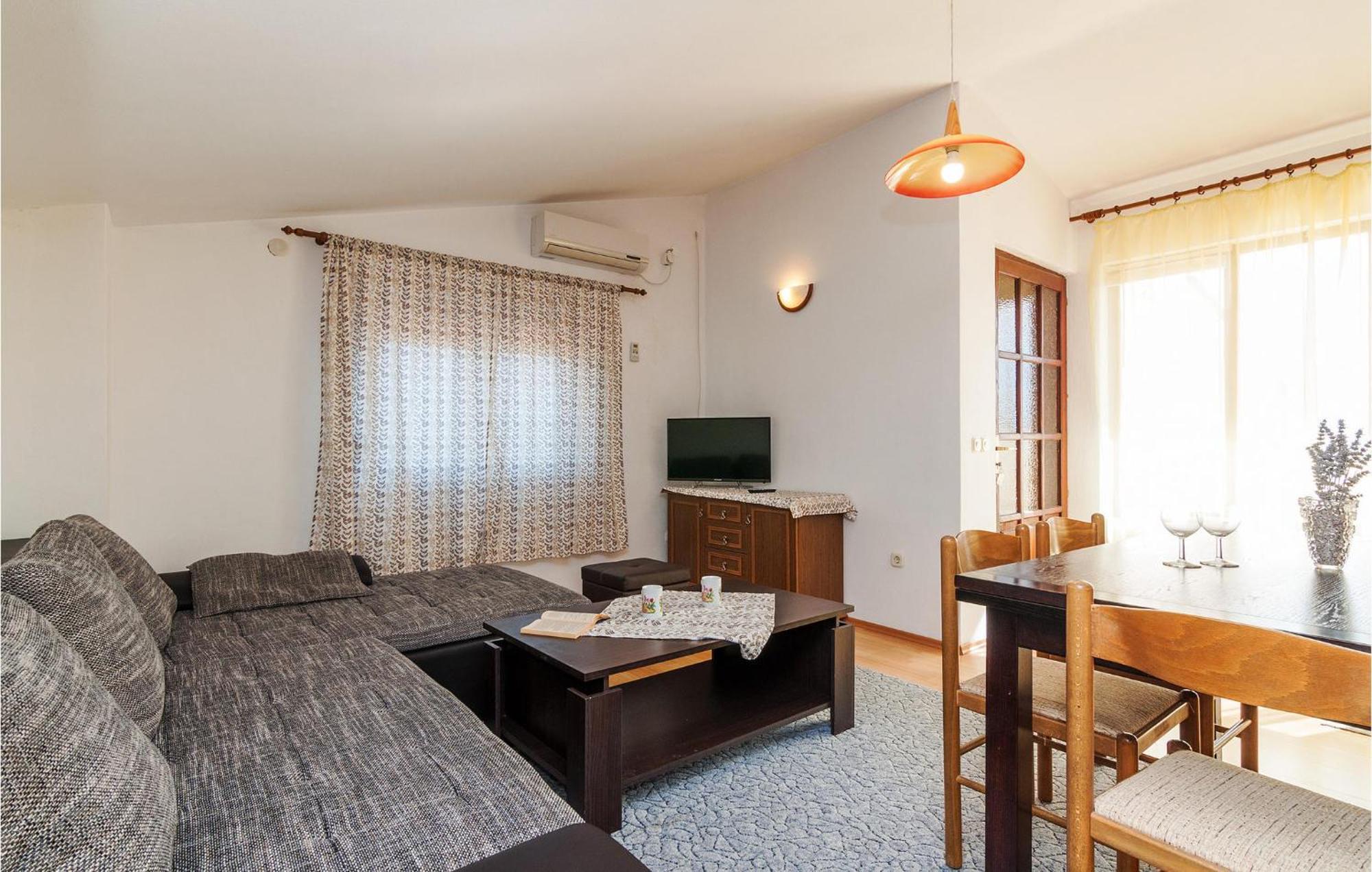 Stunning Apartment In Sv,Filip I Jakov Sveti Filip i Jakov Dış mekan fotoğraf