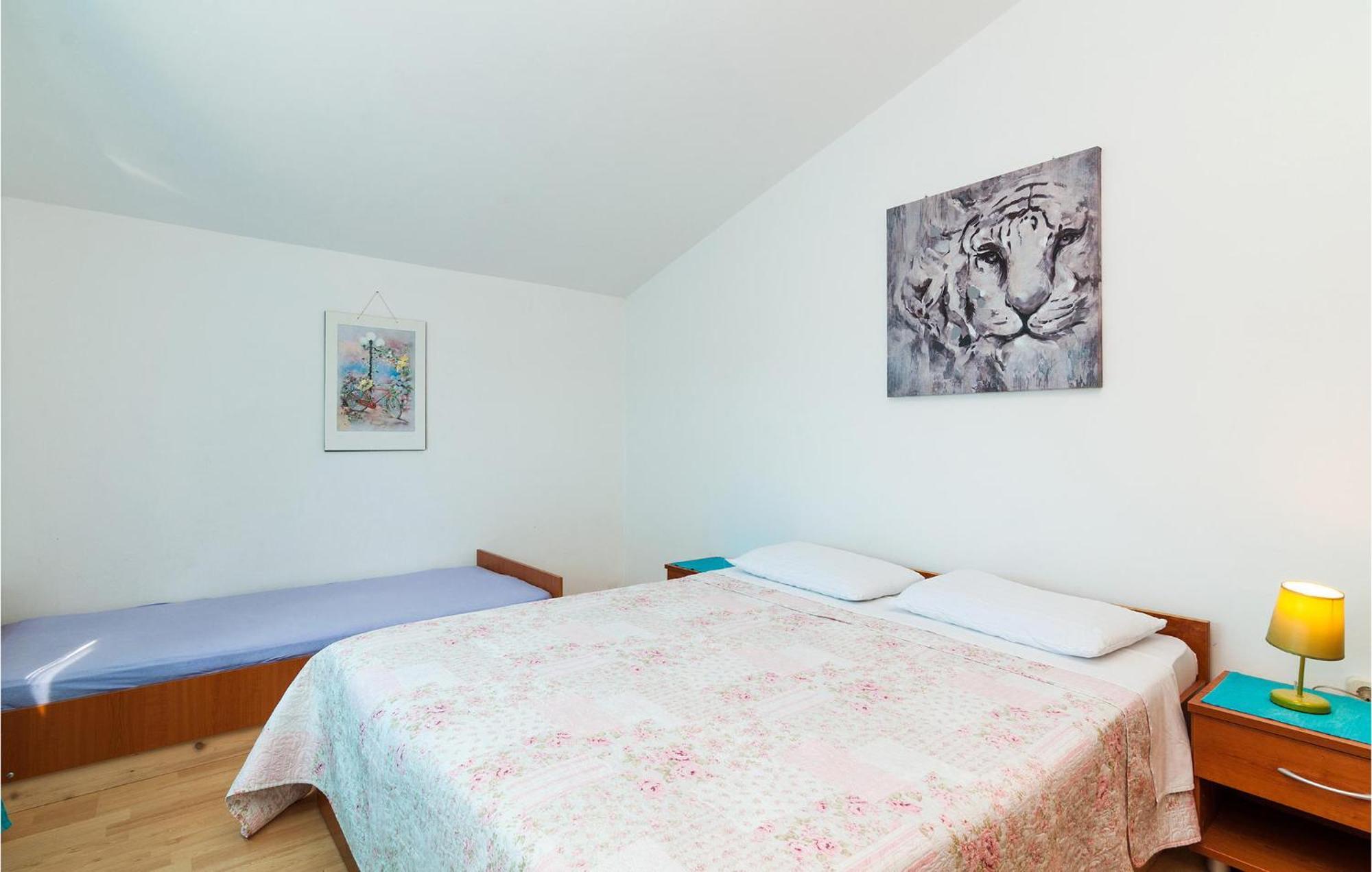 Stunning Apartment In Sv,Filip I Jakov Sveti Filip i Jakov Dış mekan fotoğraf